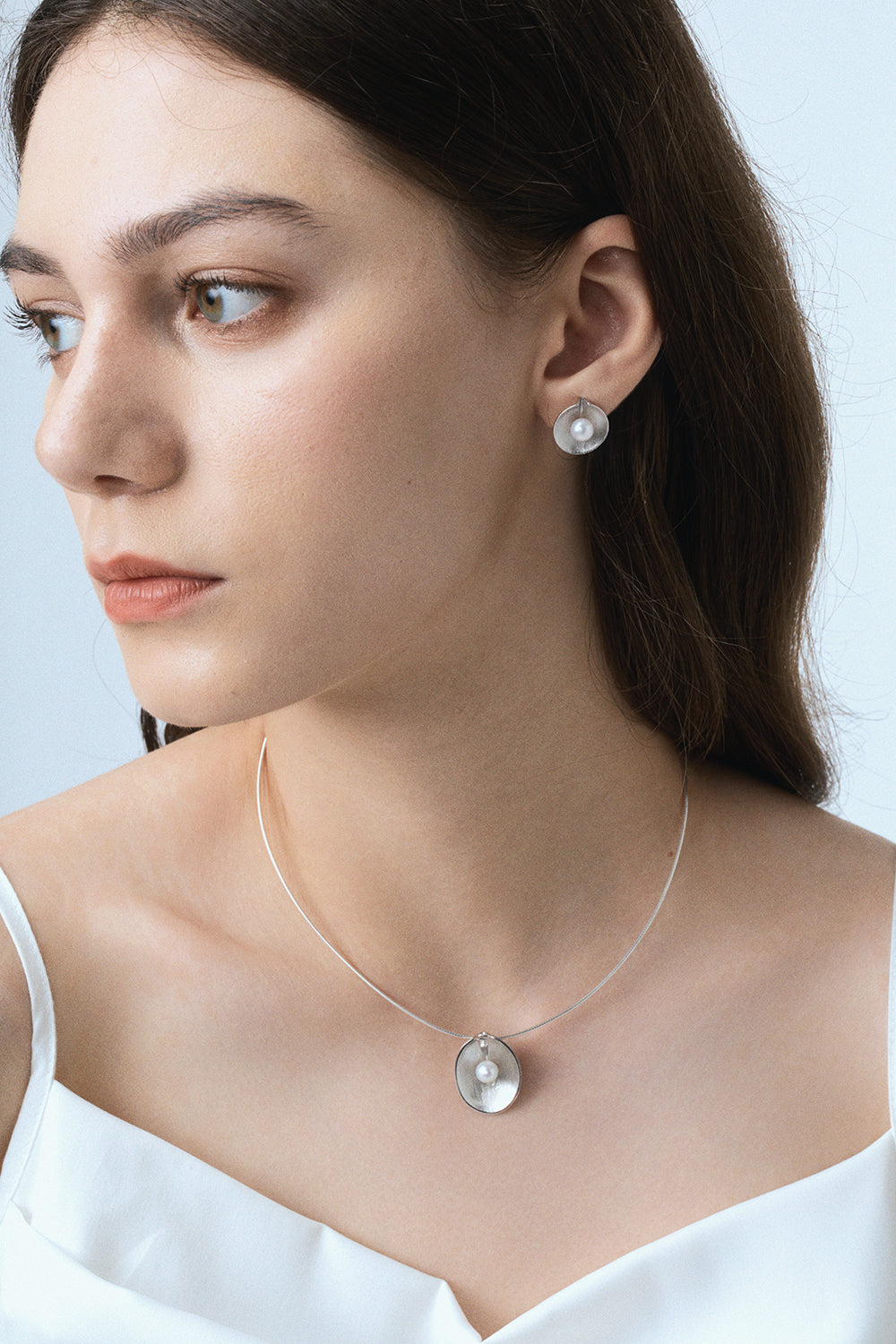 Freshwater Pearl Shell Necklace