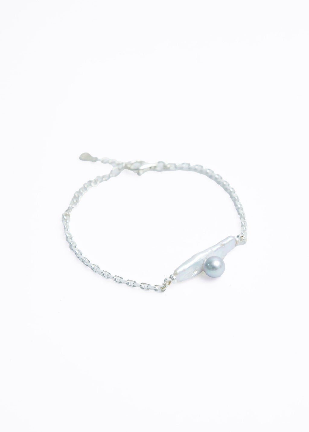 Akoya Silver Bar Geometirc Bracelet