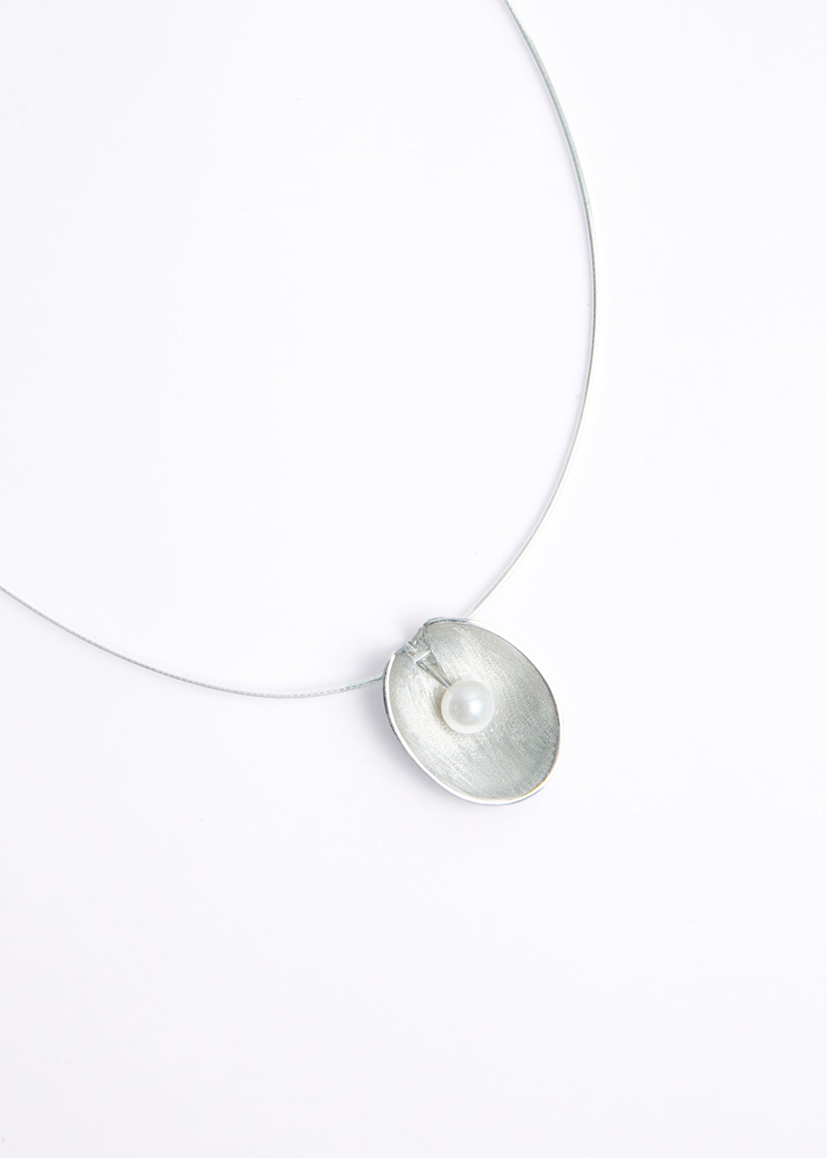 Freshwater Pearl Shell Necklace